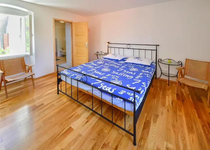 Dubravka By Interhome Сasa de vacaciones Osor
